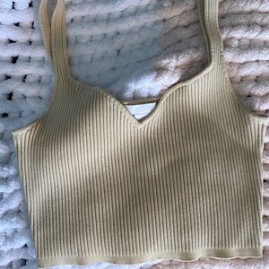 Hm crop top in cream